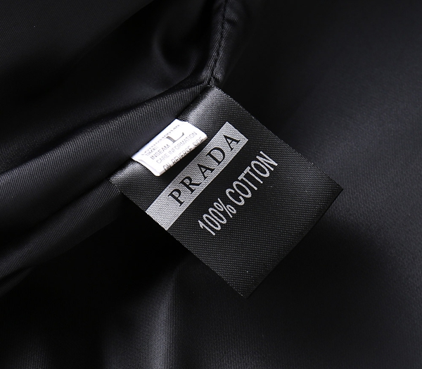 ブランドジャケット全体デザイン